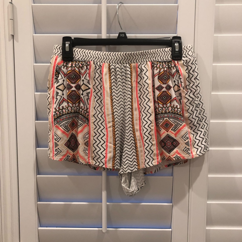 MINKPINK Printed Shorts